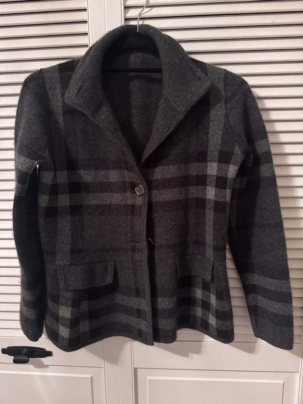 Burberry London Women's Gray Plaid Wool Cashmere Peplum Blazer Jacket